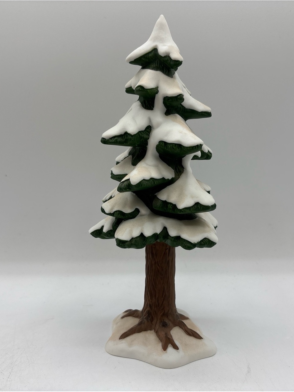 Department 56 1992 Vintage Heritage Village - Village Porcelain Pine Large 52183 - Picture 2 of 12